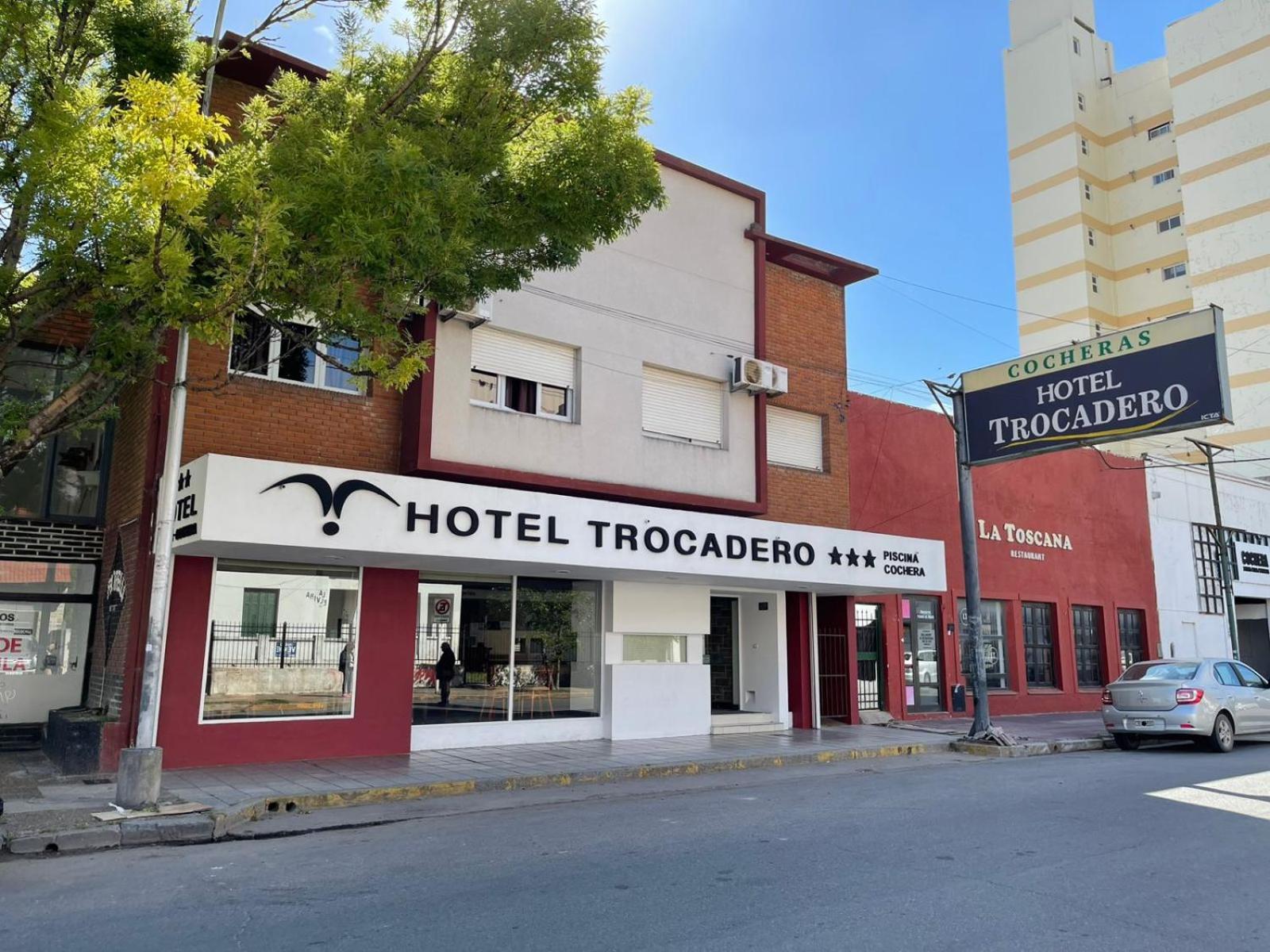 Hotel Trocadero نيكوتشيا المظهر الخارجي الصورة